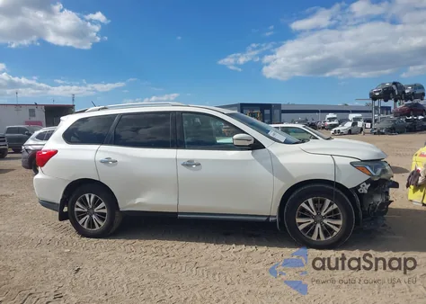 2017 Nissan Pathfinder Sv z USA, uszkodzony, nr VIN 5N1DR2MN8HC631688